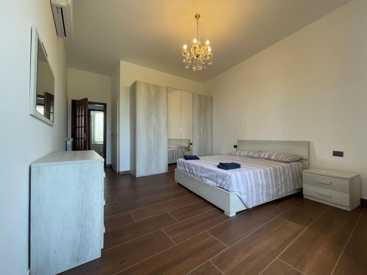 Ferienwohnung Autumn Vado Ligure Exterior foto